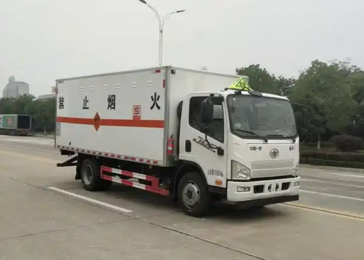 小店爆破器材运输车可以上高速吗？